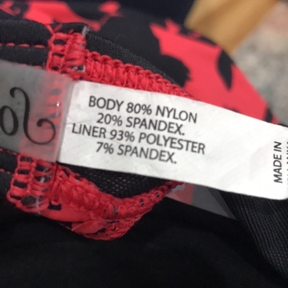 Soma Women's Underwire Swim Tankini, 34D, Red & Black - Picture 10 of 11